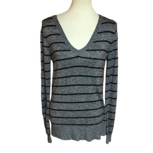 3 for 20 $ bundle Mossimo striped v neck sweater